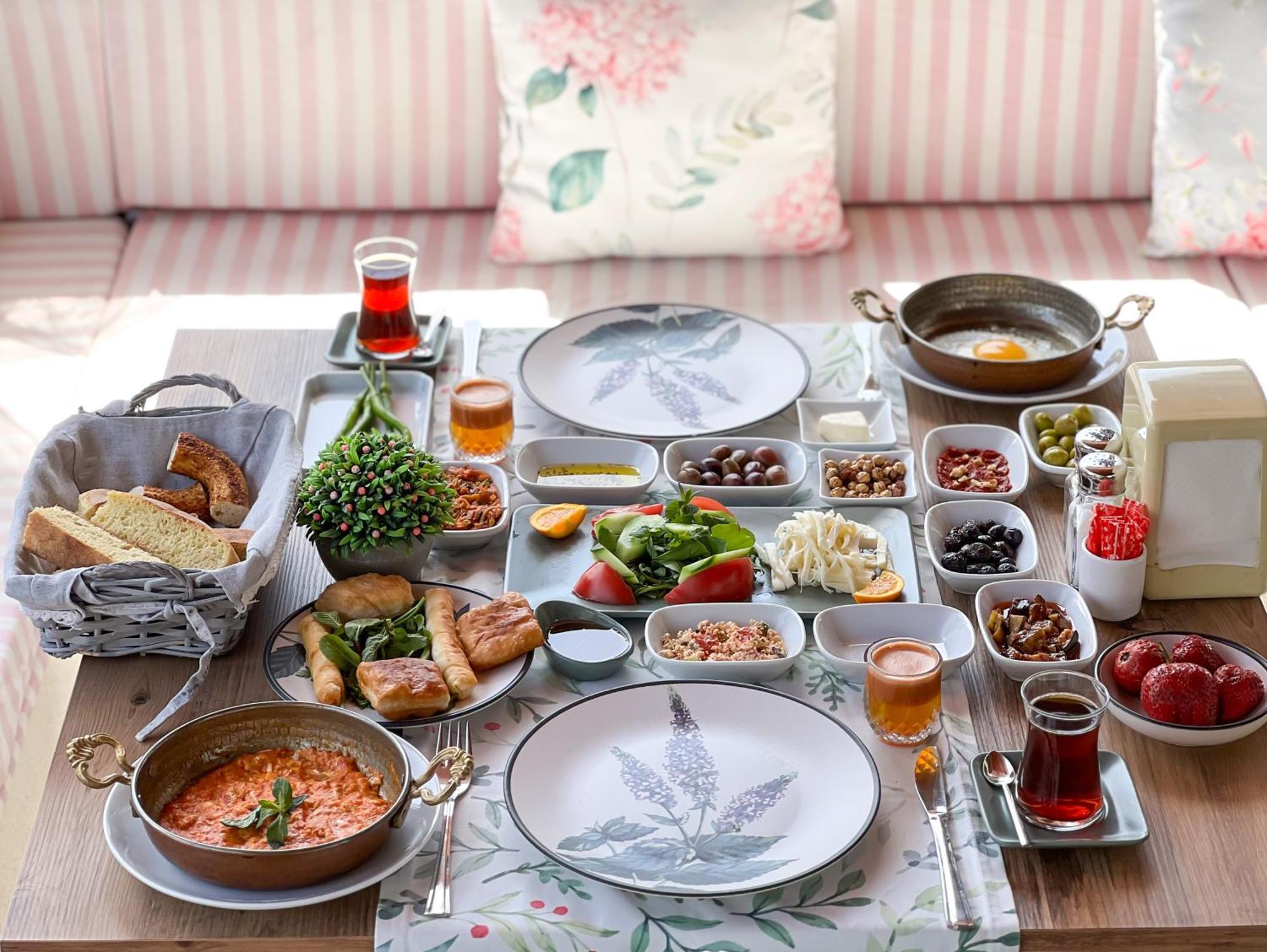 Liya Boutique Hotel & Suites Акьяка Экстерьер фото